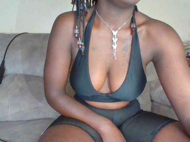 chocolateAss-cake007 webcam