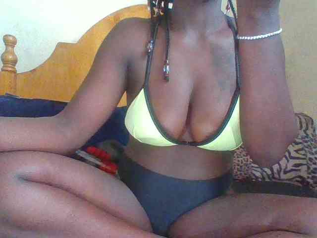 chocolateAss-cake007 webcam