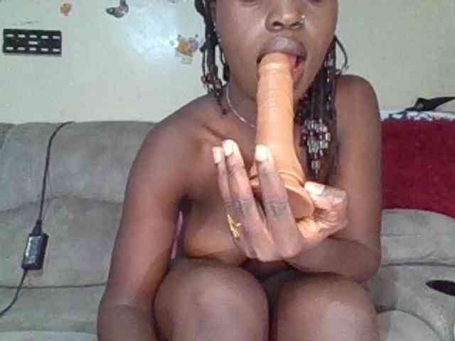 chocolateAss-cake007 webcam