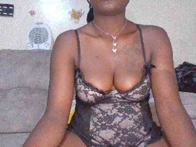 chocolateAss-cake007 webcam
