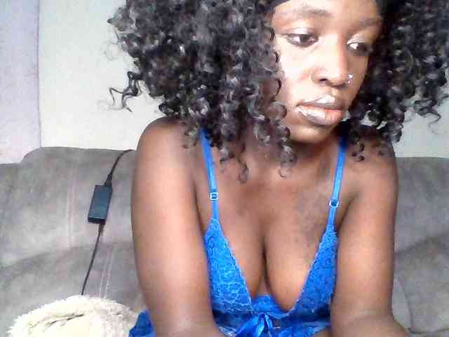 chocolateAss-cake007 webcam
