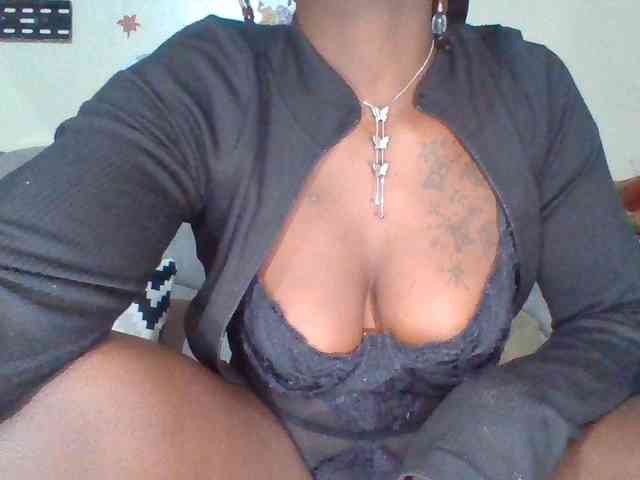 chocolateAss-cake007 webcam