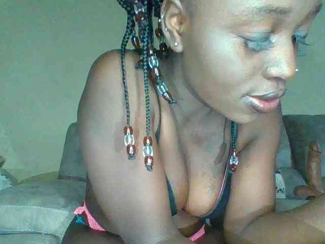 chocolateAss-cake007 webcam