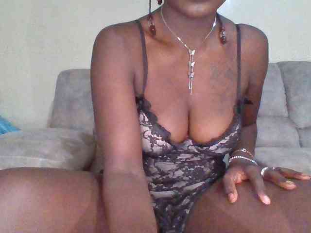 chocolateAss-cake007 webcam