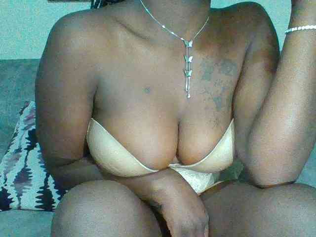 chocolateAss-cake007 webcam