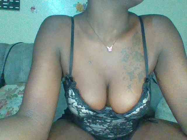 chocolateAss-cake007 webcam