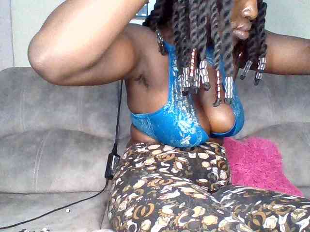 chocolateAss-cake007 webcam