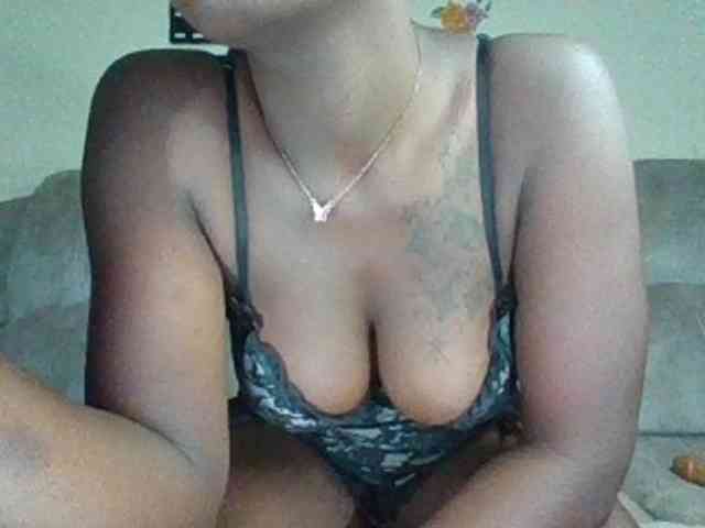 chocolateAss-cake007 webcam