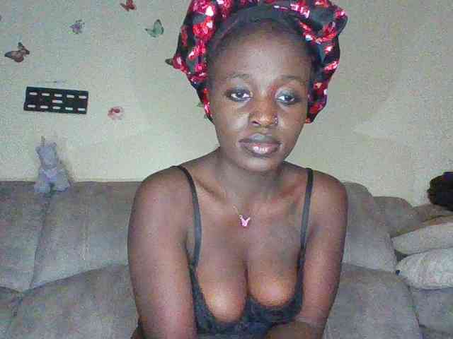 chocolateAss-cake007 webcam