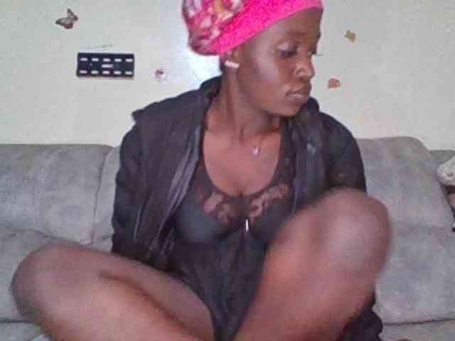 chocolateAss-cake007 webcam