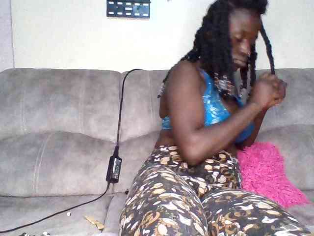 chocolateAss-cake007 webcam