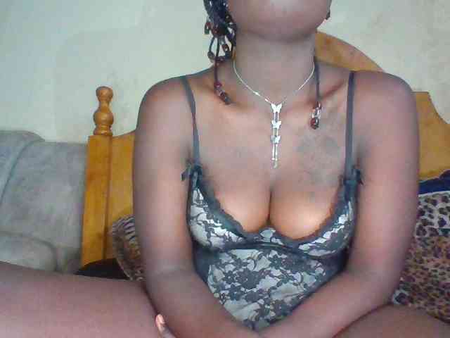 chocolateAss-cake007 webcam