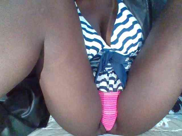 chocolateAss-cake007 webcam