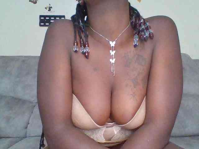 chocolateAss-cake007 webcam