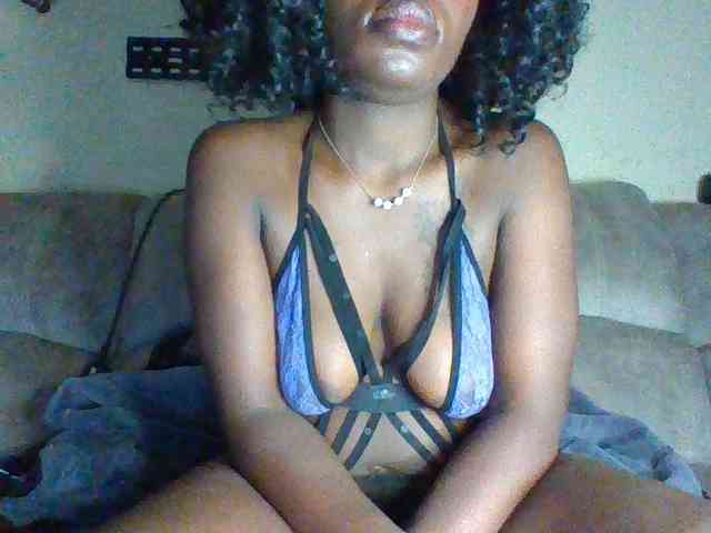 chocolateAss-cake007 webcam