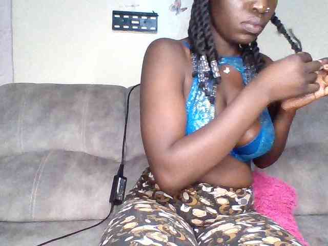 chocolateAss-cake007 webcam