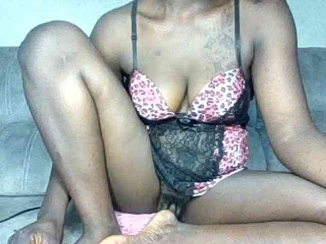 chocolateAss-cake007 webcam