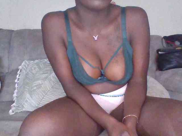 chocolateAss-cake007 webcam