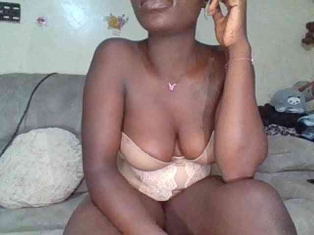 chocolateAss-cake007 webcam