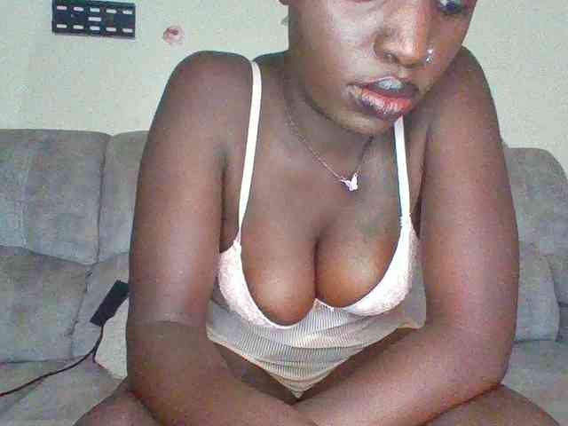 chocolateAss-cake007 webcam