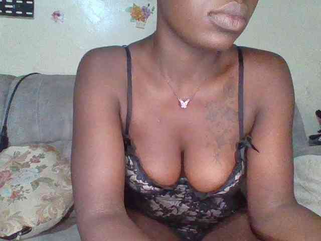 chocolateAss-cake007 webcam