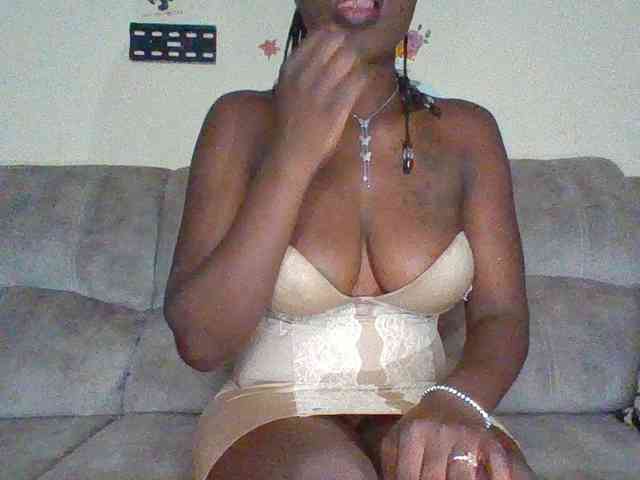 chocolateAss-cake007 webcam