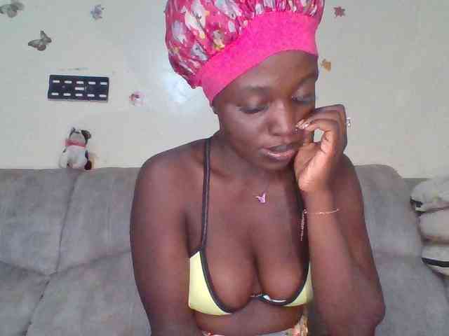 chocolateAss-cake007 webcam
