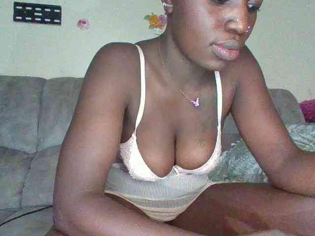 chocolateAss-cake007 webcam