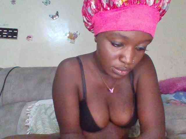 chocolateAss-cake007 webcam