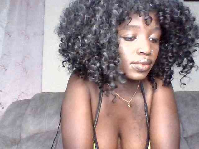 chocolateAss-cake007 webcam
