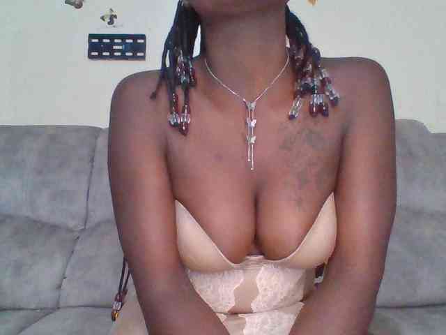 chocolateAss-cake007 webcam