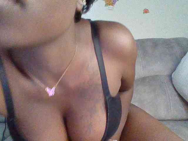 chocolateAss-cake007 webcam
