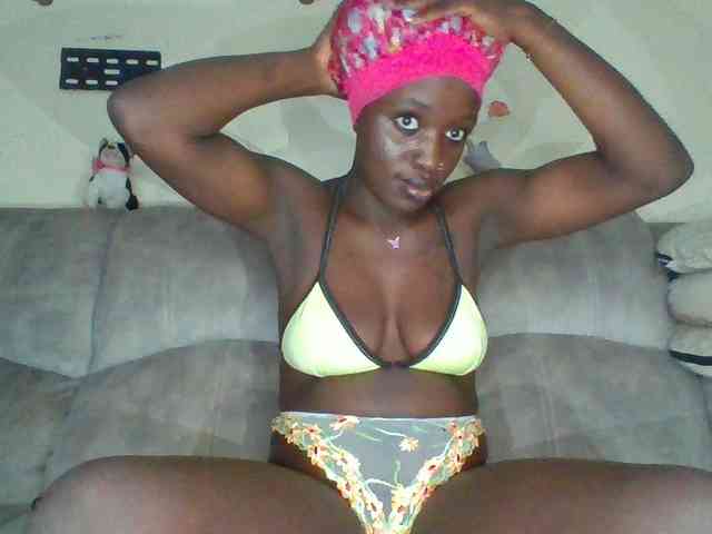 chocolateAss-cake007 webcam