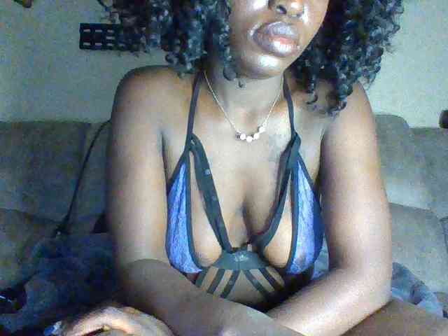 chocolateAss-cake007 webcam