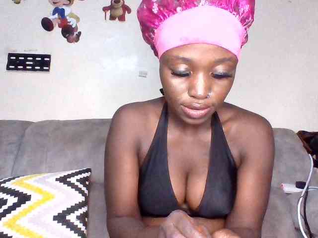 chocolateAss-cake007 webcam