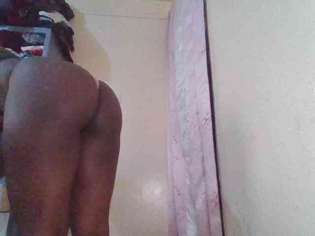 chocolateAss-cake007 webcam