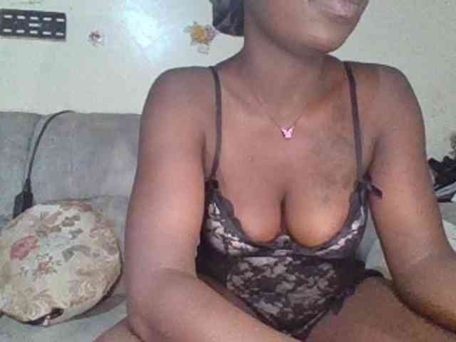 chocolateAss-cake007 webcam