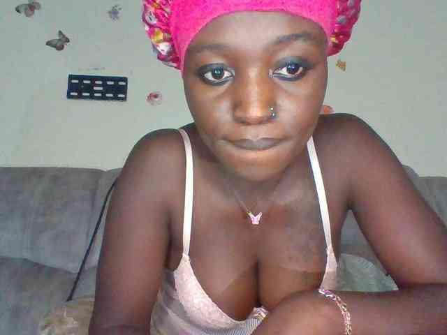 chocolateAss-cake007 webcam
