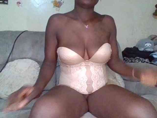 chocolateAss-cake007 webcam