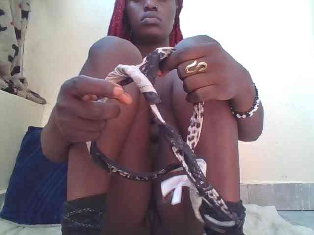 chocolateAss-cake007 webcam