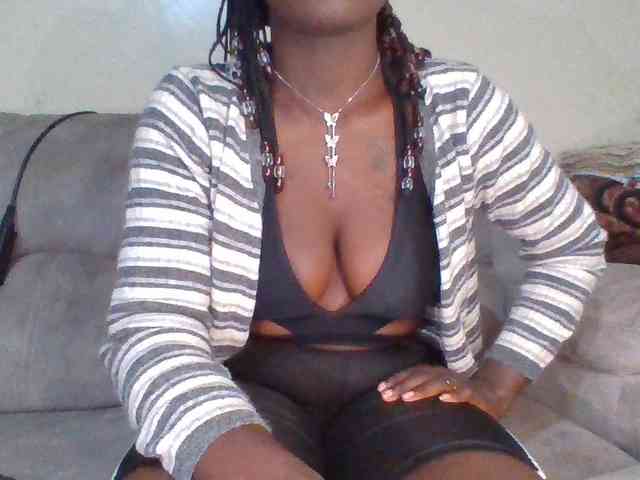 chocolateAss-cake007 webcam