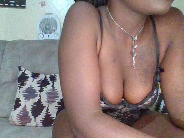 chocolateAss-cake007 webcam