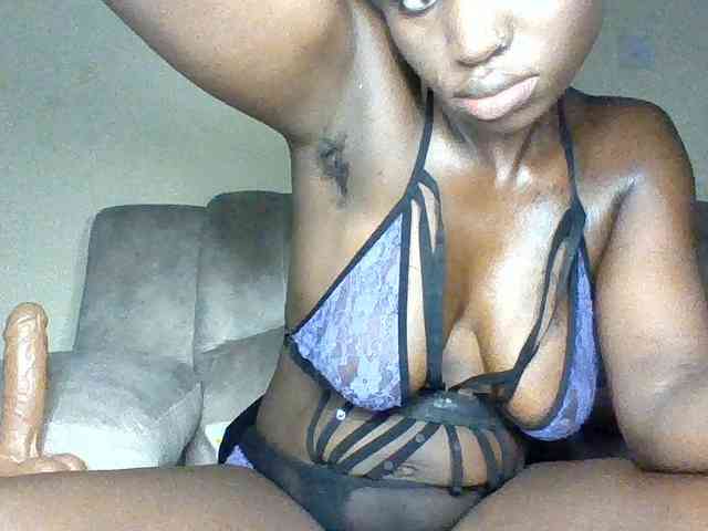 chocolateAss-cake007 webcam