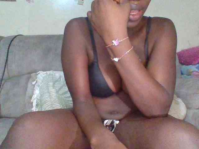 chocolateAss-cake007 webcam