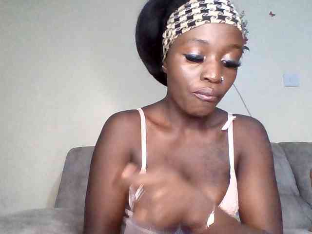chocolateAss-cake007 webcam