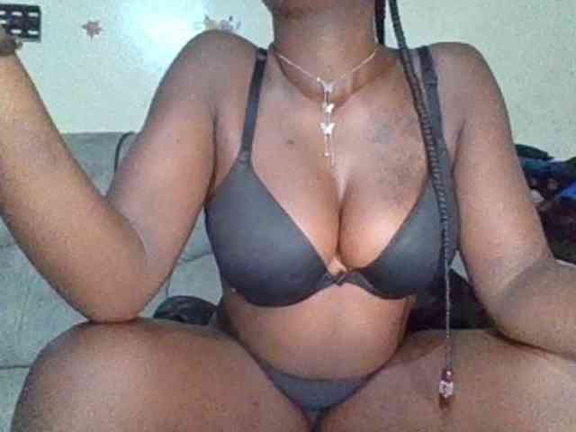 chocolateAss-cake007 webcam