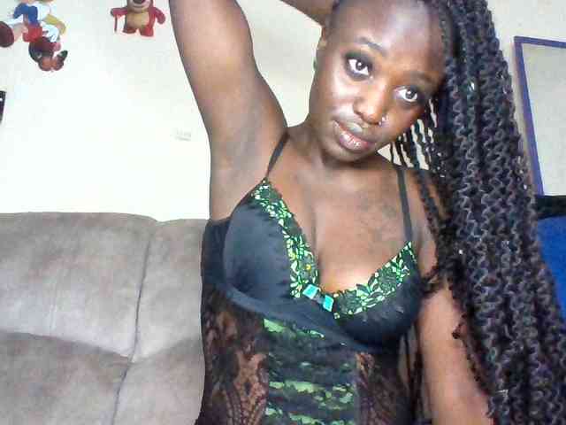 chocolateAss-cake007 webcam