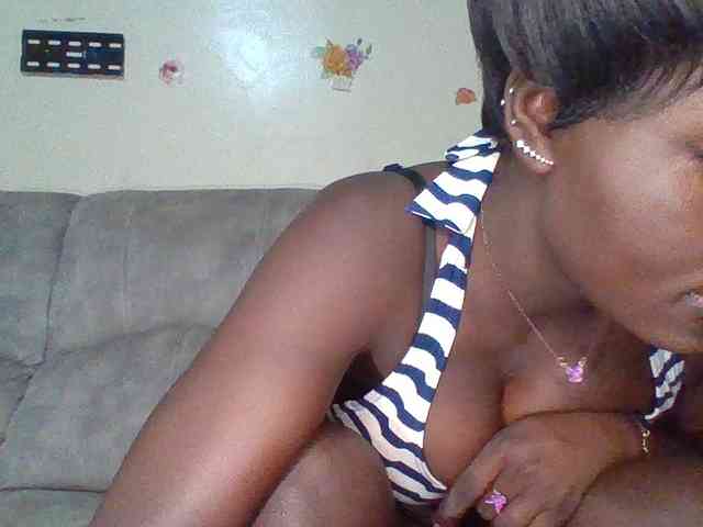 chocolateAss-cake007 webcam