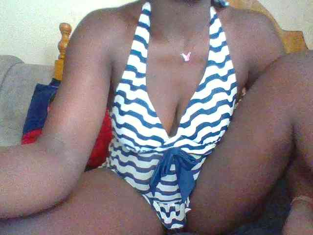 chocolateAss-cake007 webcam