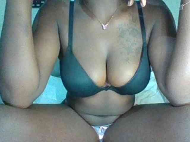 chocolateAss-cake007 webcam
